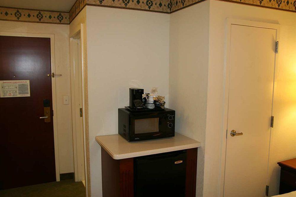 Hampton Inn Cornelia Ruang foto